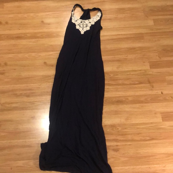 Long dress - Picture 1 of 2